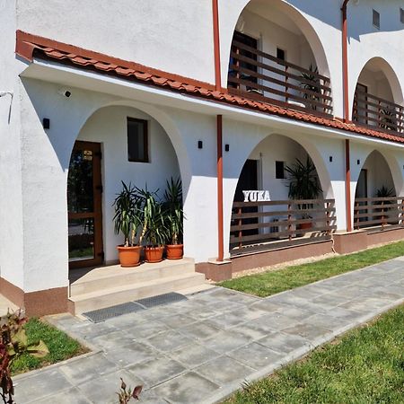 Hotel Yuka Vama Veche Exterior foto