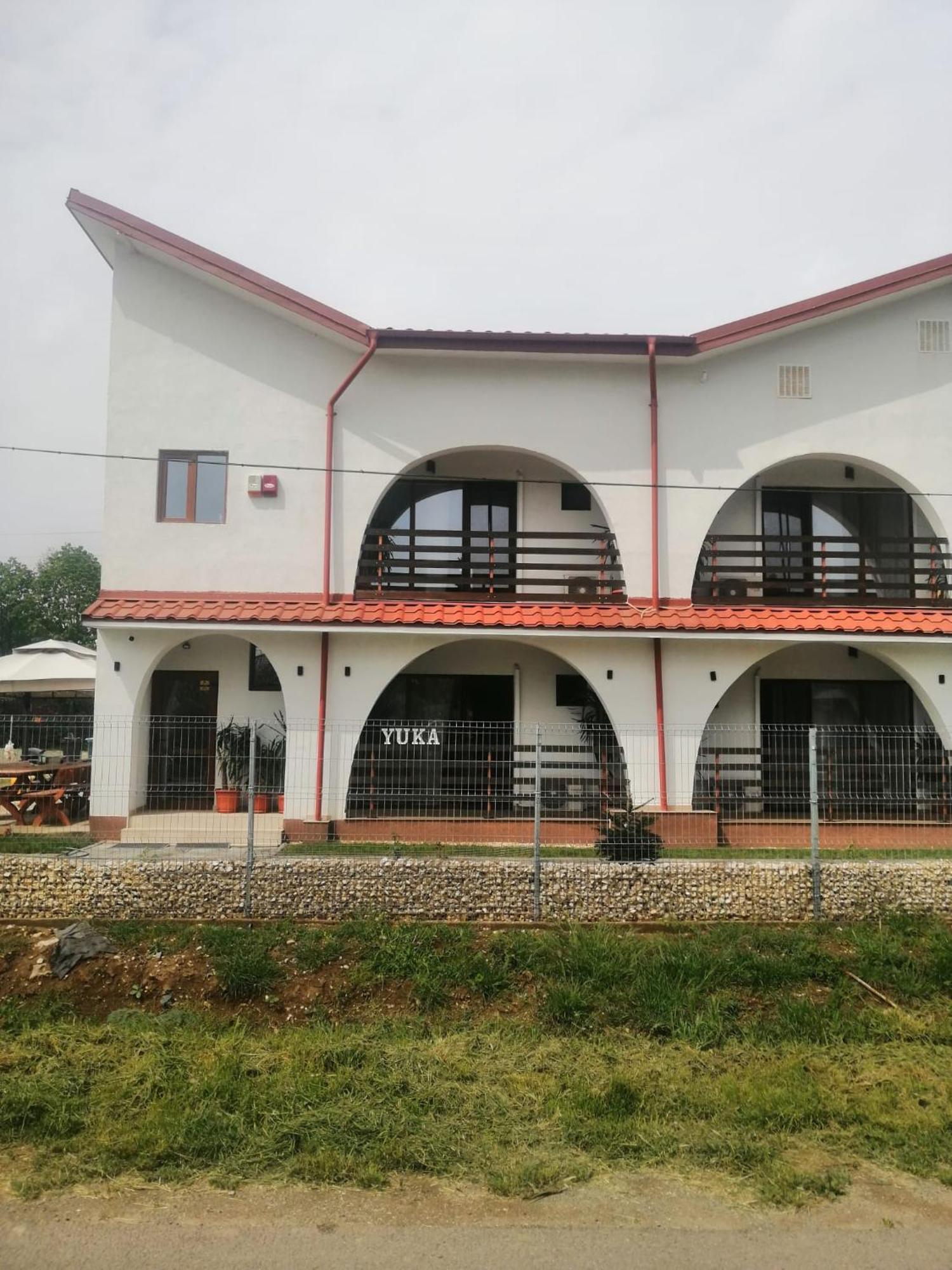 Hotel Yuka Vama Veche Exterior foto